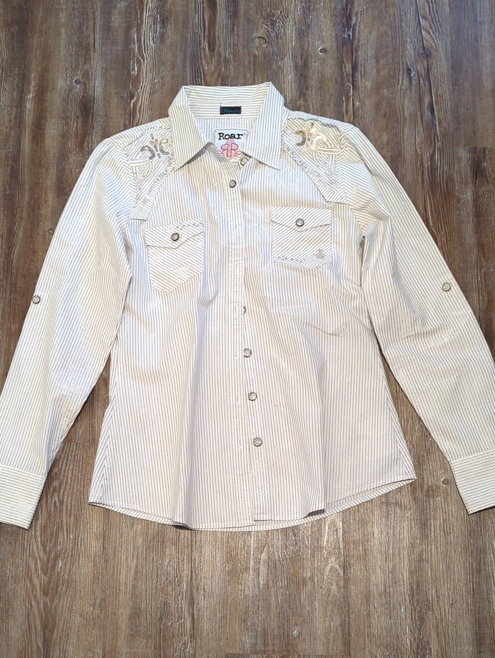 Roar Women's White Pinstripe Embroidered Button-Up Shirt